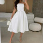Elegante Strapless Midi Jurk in Effen Kleur