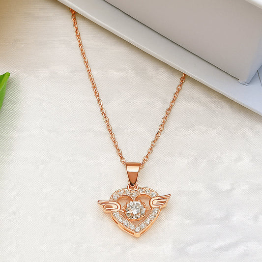 Gracieus Ketting met Hart en Vleugels Hanger