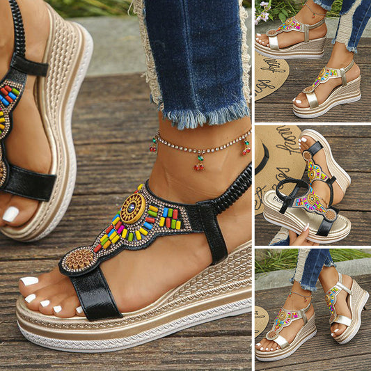 Resort-stijl sandalen met open teen en sleehak