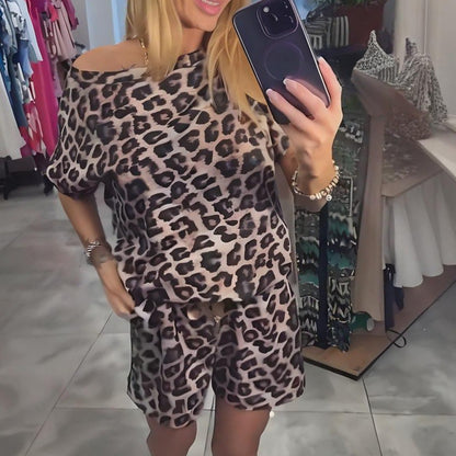 Set van off-shoulder top en shorts met luipaardprint