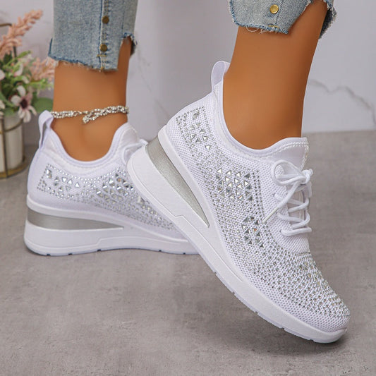 Ademende sneakers van mesh met strass-versiering