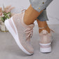 Ademende sneakers van mesh met strass-versiering