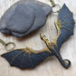 ✨Zwarte vliegende drakenketting met vleugels🛍️