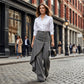 👖Asymmetrische wrap jeans 👖Een combinatie van een culotte en een broek. Hoge taille voor optisch langere benen, wijd en soepel vallend, met diagonale knopen. In een handomdraai ben je een fashionista! ✨