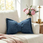 🦋 -50%! 🎀 Decoratief kussen van chenille in de vorm van een vlinderdas – inclusief hoes en vulling – voor op de bank, het bed en in de leeshoek 🛋️